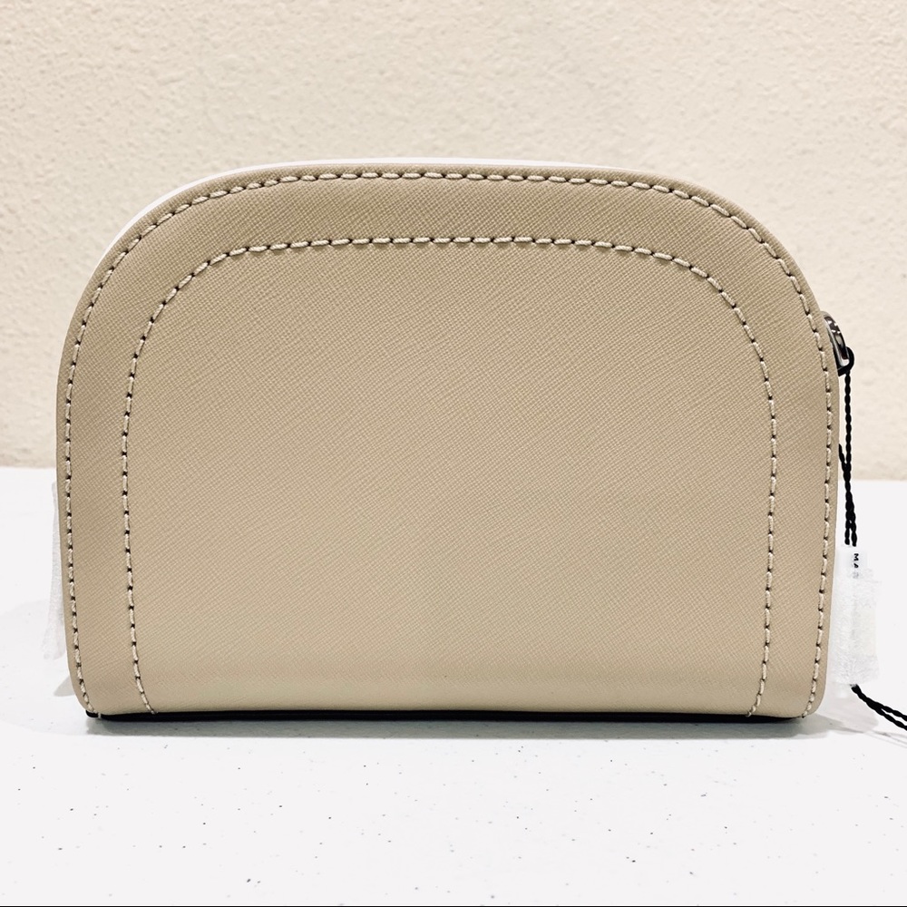 Marc Jacobs Beige Crossbody Bags (NWT) - Picture 5 of 10
